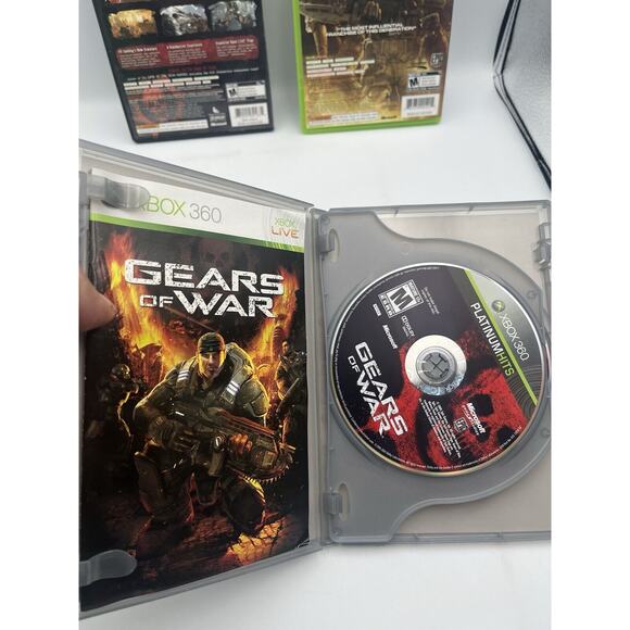 Gears Of War I, II, III Xbox 360 With Bonus Disc - Picture 10 of 16